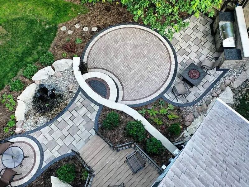 Concrete contractors job near Solon, IA